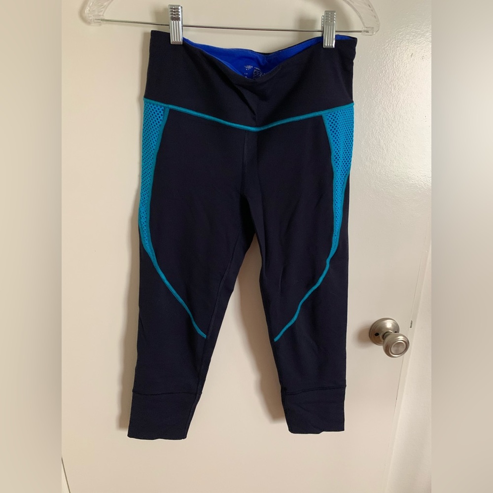 Victorias Secret Sport Cropped Workout Legging